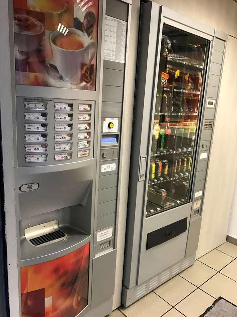 ホテル プレミア クラッセ マルセイユ ラ ヴァロンティーヌ エクステリア 写真